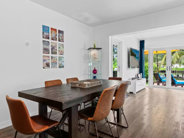 Luxurious Fort Lauderdale River Access with Heated Pool & Kayaks